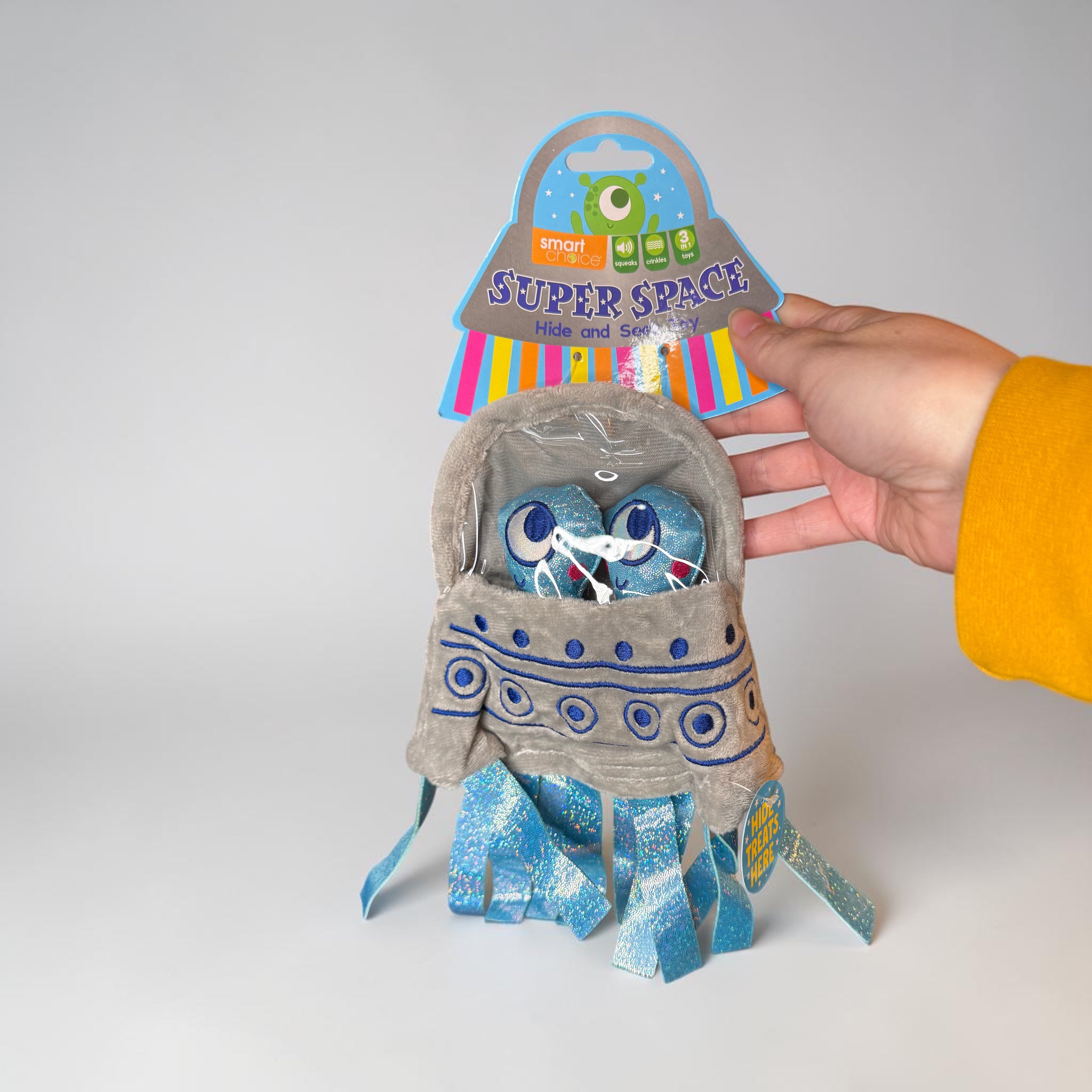 Smart Choice Aliens Treat-Hiding Toy