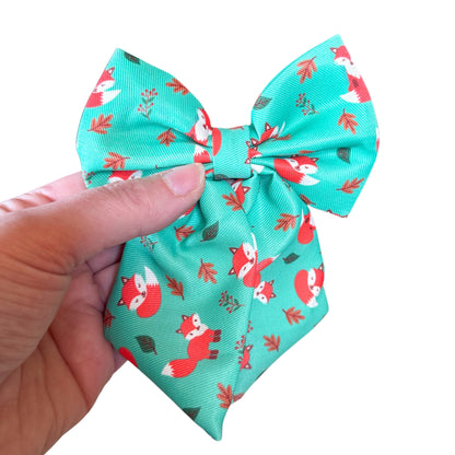 Inquisitive Fox Sailor Bow Tie for Dog