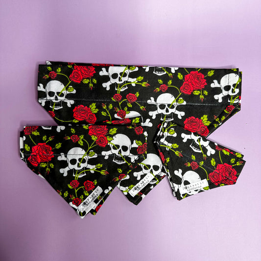 Dog bandanas - skull and roses