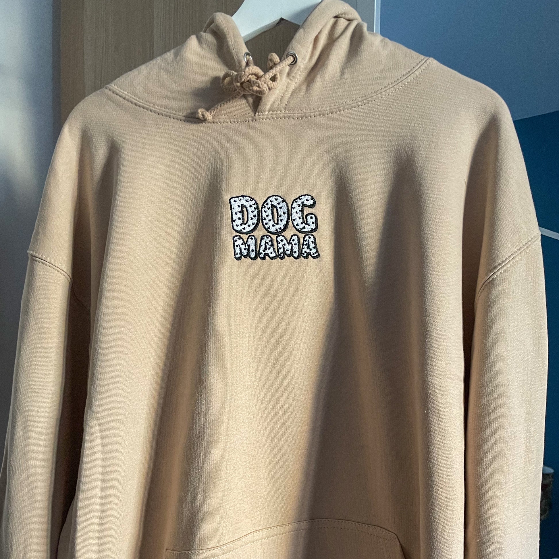 dog mama heart slogan embroidered sweater